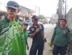 Dukung Gerakan Bekasi Kota Bersih dan Berkibar, Warga RW 03 Jatirasa Gelar Gotong Royong Serentak