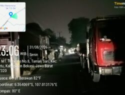 Alat Berat Mogok Tutup Total Jalan MT Haryono Tamansari, Pengguna Jalan Keluhkan Kemacetan Panjang dan Pelanggaran Fungsi Jalan